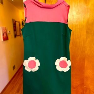 Vintage Style Daisy shift dress by Smak Parlour